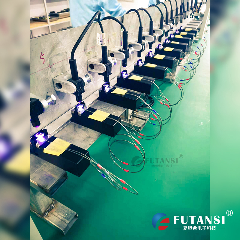 如何挑選光纖應用的UVLED固化機廠家(選擇一款質量可靠的UV固化機)